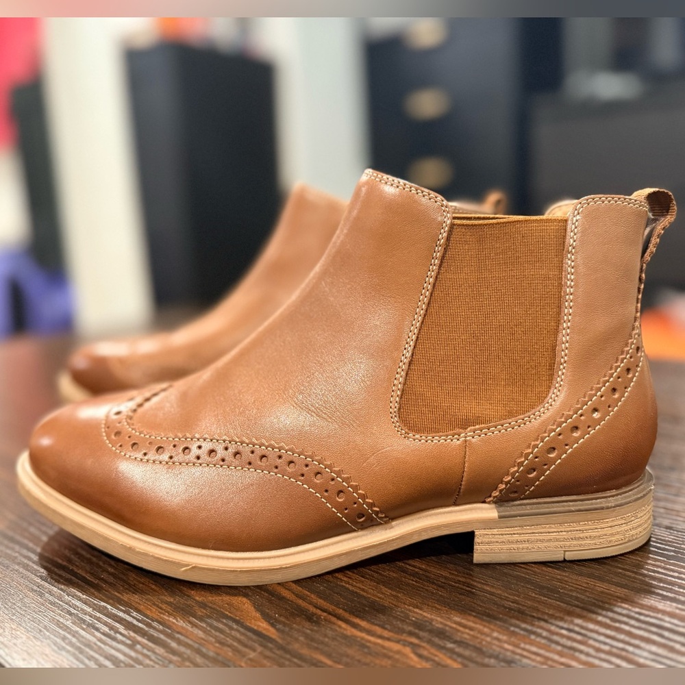 Hush Puppies Tan Brogue Ankle Booties